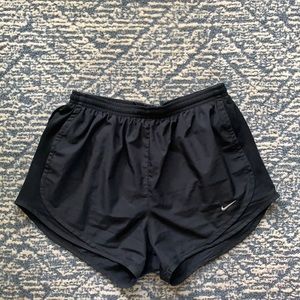 Nike Tempo Black Short